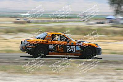 media/Jun-01-2024-CalClub SCCA (Sat) [[0aa0dc4a91]]/Group 3/Race/